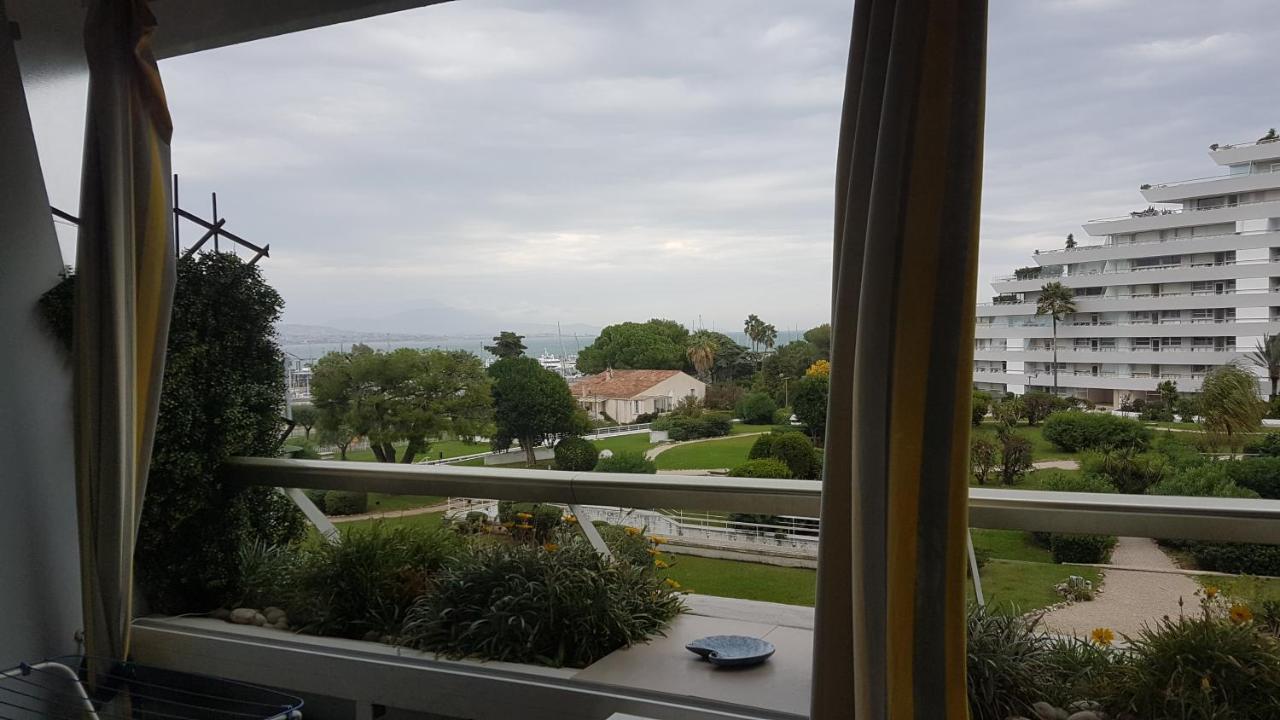 Lovely Apartment In Marina Baie Des Anges- Baronnet - Sew View, Free Parking Spaces On Site, Restaurants, Beach, Supermarket 卢贝新城 外观 照片
